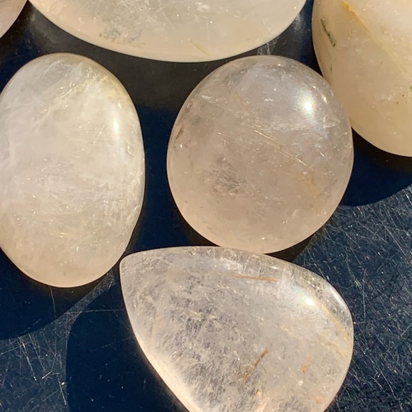 Genuine 402.00 Cts Golden Rutile Quartz Cabochon Lot - Picture 6 of 17